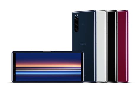 The xperia 5 brings you the latest experiences from sony in a stylish design made to fit your hand. Sony Xperia 5 with a 6.1-inch 21:9 ratio OLED screen ...