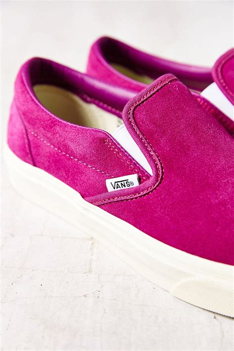 Vans Classic Suede Slip On Sneaker In Pink Lyst