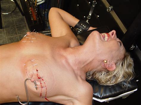 Meat Barn Clubrita Torture Galaxy Pierced Tattoed Needles Slave