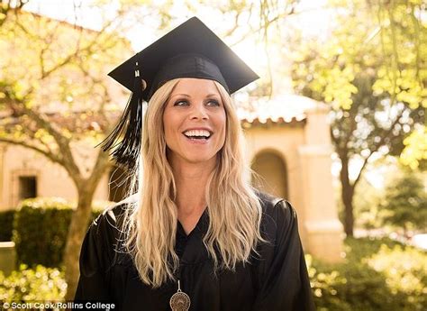 elin nordergren takes a snipe at tiger woods as she gives college commencement speech daily