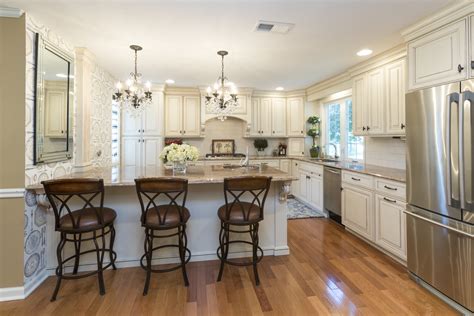 Pennsylvania Traditional French Country Kitchen With