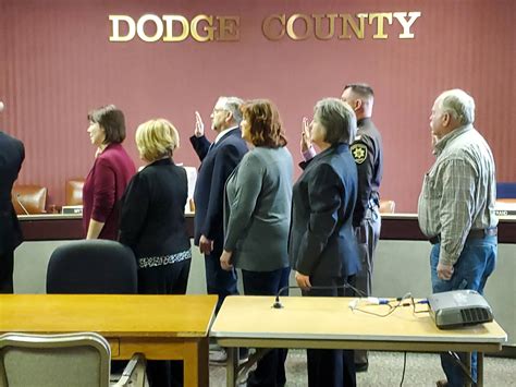 Dodge County officials sworn in during ceremony | Fremont