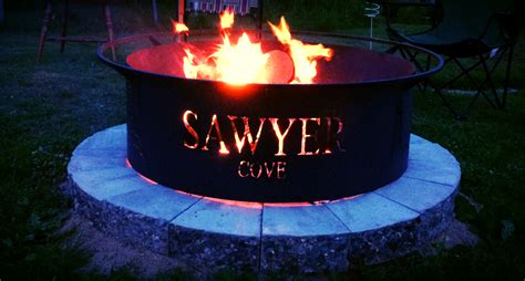3 Reasons A Custom Fire Ring Makes A Great T For A Maine Wedding Couple