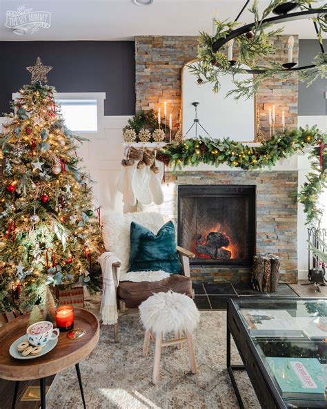 Pictures Of Living Rooms Decorated For Christmas Cabinets Matttroy
