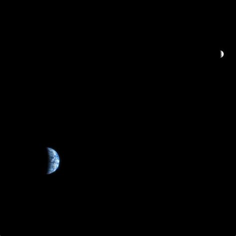 Photo Of Earth From One Million Miles Away Neogaf