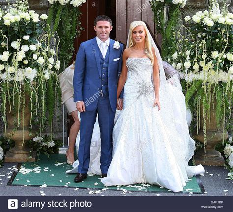 Robbie Keane Weds Claudine Palmer Photo Stock Alamy
