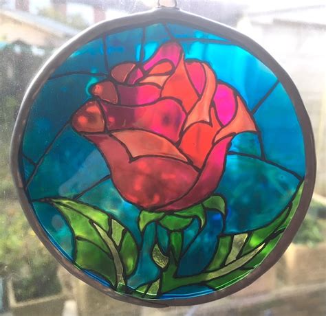 コレクション Enchanted Rose Beauty And The Beast Rose Stained Glass 118962
