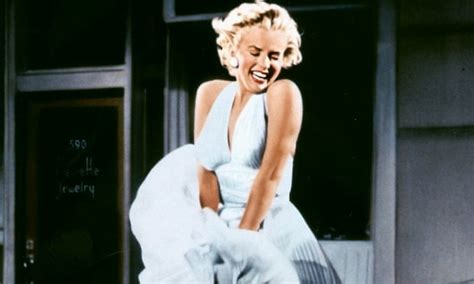 marilyn monroe classic white dress blowing up lifesize cardboard cutout standee