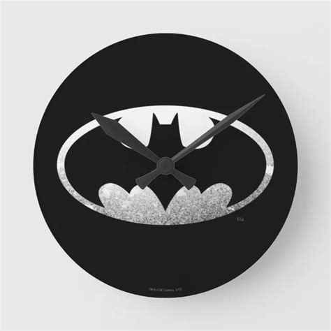 Batman Symbol Grainy Logo Round Clock Zazzle
