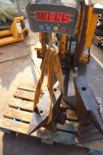Retrozade vintage retro antika ne ararsan burada! VINTAGE PFP Peddinghaus BLACKSMITH ANVIL 184,5 lb GOOD SHAPE w.upsetting block - TZSupplies.com