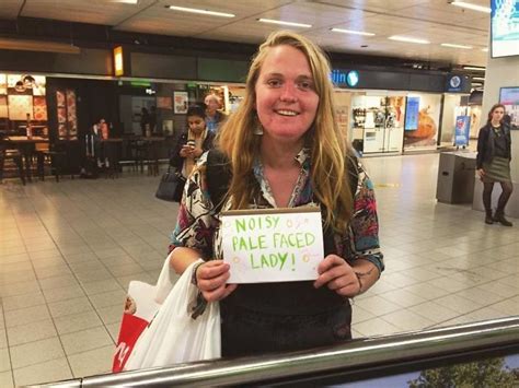 Felt like something between over the top fandom and harvey updike convention. The funniest airport 'welcome home' signs | KiwiReport