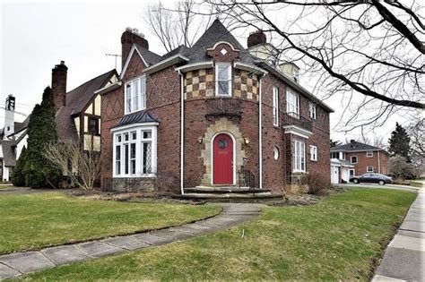18920 Winslow Rd Shaker Heights Oh 44122 ®
