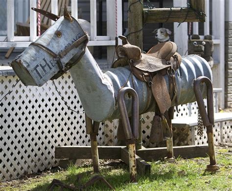 Horse sculpture, by russell zeid. 1000+ images about Scrap Metal Art & Yard Art on Pinterest ...