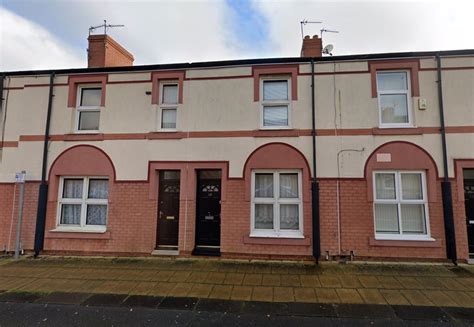 Bedroom Mid Terraced House In Hartlepool Property Auctions Bond Wolfe