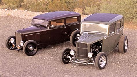 Hot Rod 2 Pack 1932 Ford Highboy Sedans