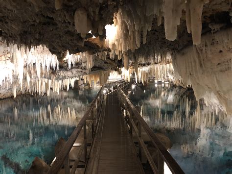 Crystal Cave In Bermuda Rundergrounds