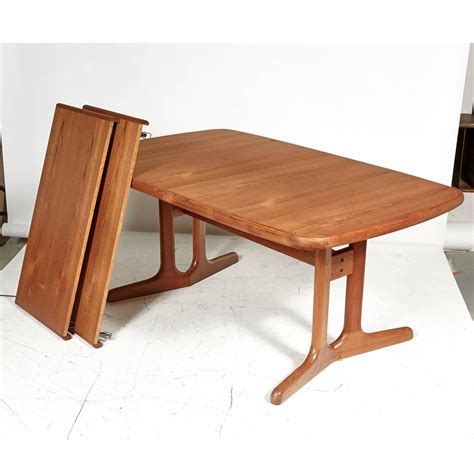 140 x 75 cm h 73 cm 6 chairs: Danish Teak Dining Room Table, 1970s For Sale at 1stdibs