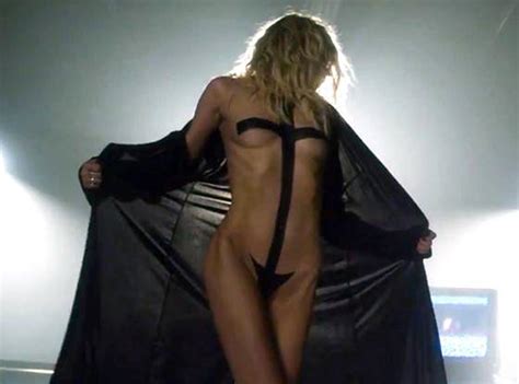 Taylor Momsen Nude And Hot Photos Scandal Planet Free Nude Porn Photos