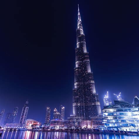 2932x2932 Burj Khalifa Dubai Night Ipad Pro Retina Display Dubai Burj