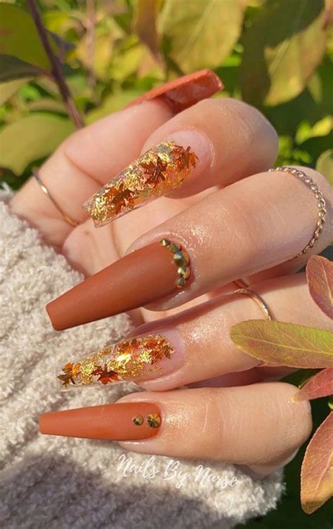40 Beautiful Nail Design Ideas To Wear In Fall Trendy Brown Pumpkin Cute Acrylic Nail