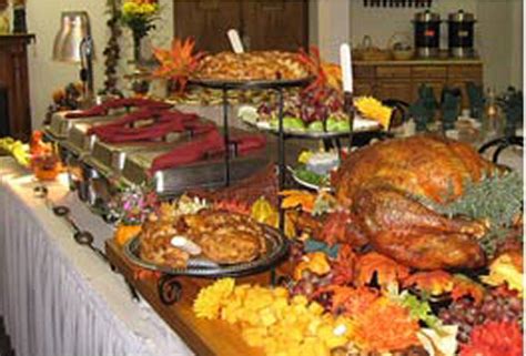 Are you expecting guests for thanksgiving dinner and would like to know how to set the table? namesake photo | Thanksgiving dinner table, Thanksgiving ...