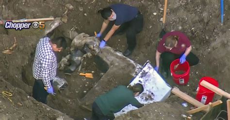 Landscapers Find Car Buried In Atherton Backyard Cbs San Francisco
