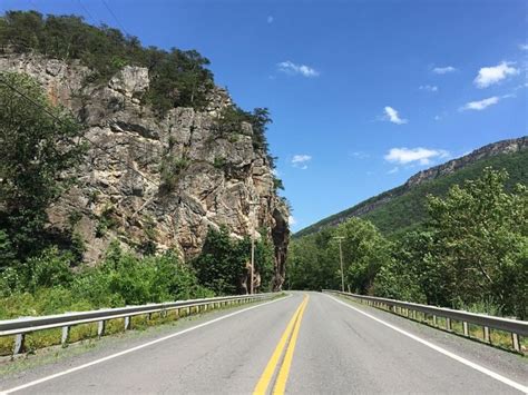 The 5 Best Backroads In West Virginia For A Long Scenic Drive