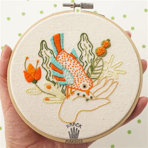 12 Embroidery Patterns That Make Perfect Galentines Day Ts