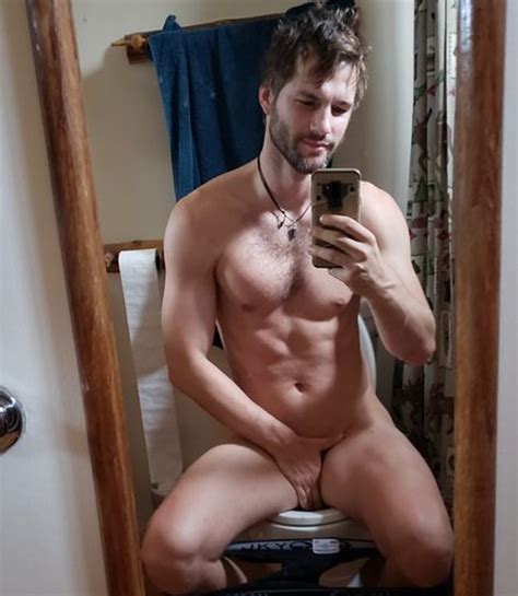 Tomas Skoloudik Naked Selfie 2018 Tumbex Hot Sex Picture