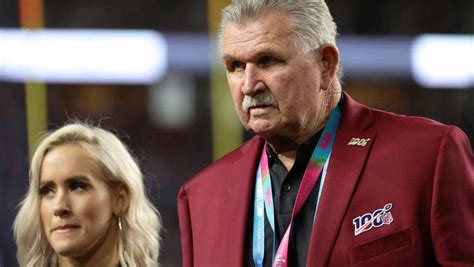 Mike Ditka Says Kneeling Athletes Should Get The Hell Out Of The Country