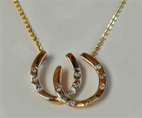 Gorgeous 14k Gold Double Horse Shoe Necklace 036 Carat J Color Genuine