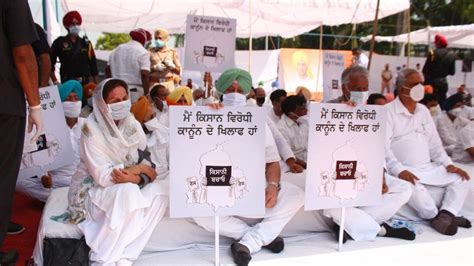 Kuljit singh (delhi high court) on sikh masle ate sikhi hamle. Punjab to move Supreme Court against Centre's farm laws ...