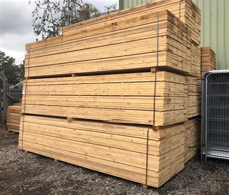 🍄 100 X Wooden Scaffold Boards Planks 39m New In Sandbach