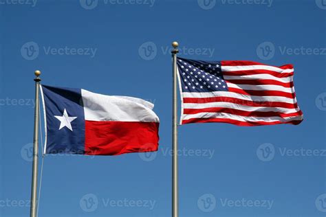 Texas And Us Flag 826856 Stock Photo At Vecteezy