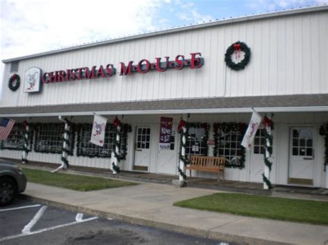 Visit The Christmas Mouse For Holiday Decorations And Gifts