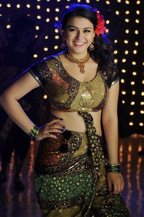 Special For All Hot Hansika Motwani Hot Navel And Cute Pics In Only Blouse Without Pallu