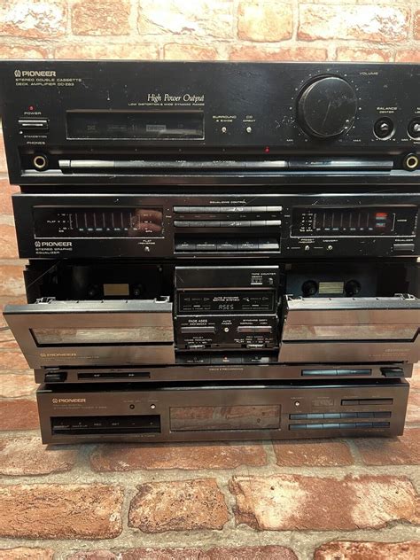 Pioneer Dc Z83 And F Z93l Stereo Digital Cassette Stack Deck Amplifier Fm