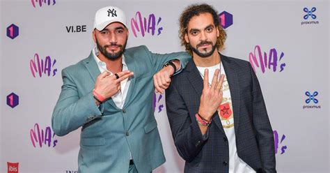 Hij trekt zijn pyjama niet aan en schuift zo onder de lakens. Adil El Arbi en Bilall Fallah verfilmen opnieuw boek van ...