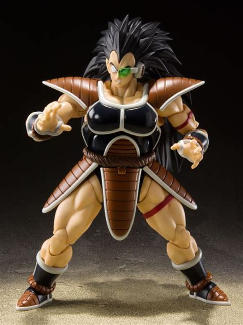Includes 3 different expressions, letting you replicate all sorts of dramatic moments. Raditz S.H. Figuarts | Bandai Tamashii Nations | Dragon ball