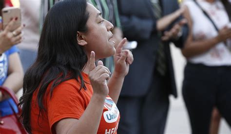 Arizona Court Rejects Lower In State Tuition For Immigrants