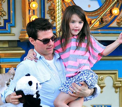 what does suri cruise look like now get an update on tom s daughter