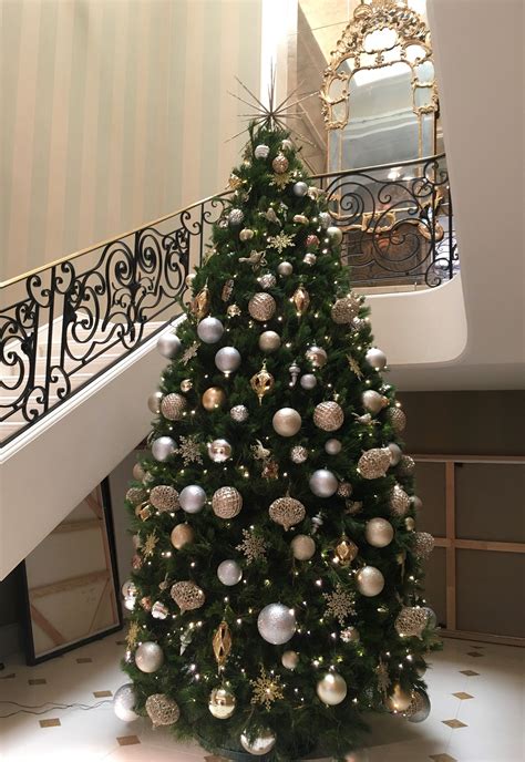 20 Large Christmas Tree Decorations Decoomo