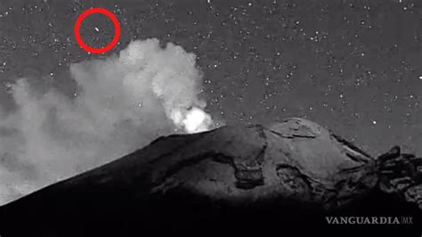 ¿ovnis En El Popocatépetl Captan Extraña Luz Ingresando Al Cráter