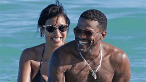 New Couple Alert Maxwell And Julissa Bermudez Get Cozy On Miami Beach