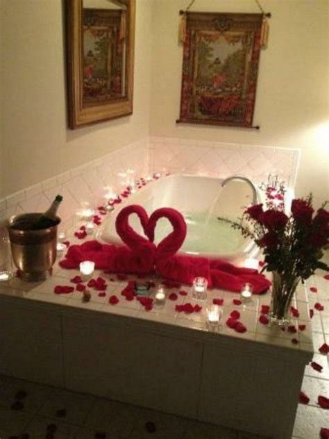 34 Awesome Valentine Bathroom Decor Ideas With Romantic Accent In 2020 Romantic Room Surprise