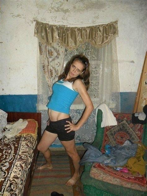 These19 Photos From Russian Dating Sites Are Just Bizarre Club Giggle