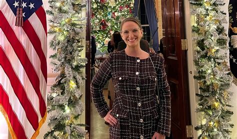 Findlay Mayor Attends White House Holiday Reception Wfin Local News