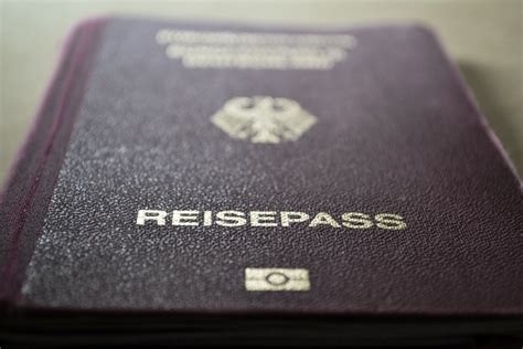 Die rundreise durch die usa und kanada, die ich ihnen zusammengestellt habe, startet und endet in für die einreise brauchen sie lediglich ihren reisepass, meist verlaufen die grenzkontrollen. Visum für Kanada