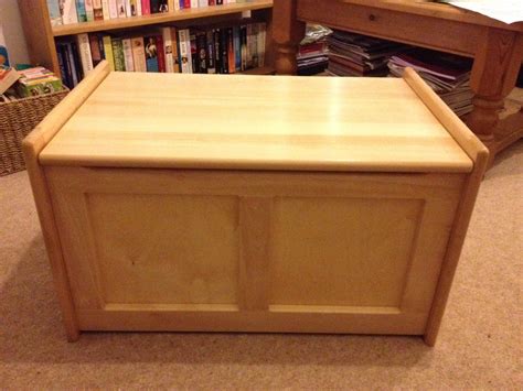 How to build a toy box. How To Make A Toy Box Out Of Wood PDF Woodworking