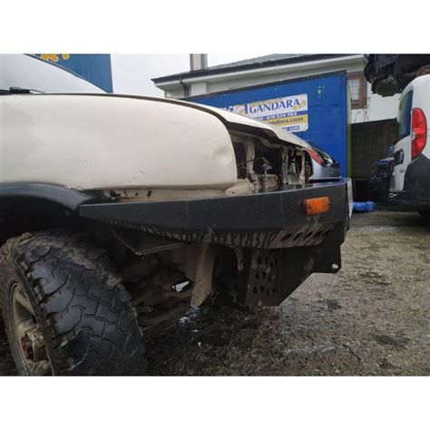 DEFENSA DELANTERA PARA NISSAN TERRANO II, (R20).